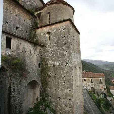 Al Vicolo Del Cilento فندق مبيت وإفطار Felitto